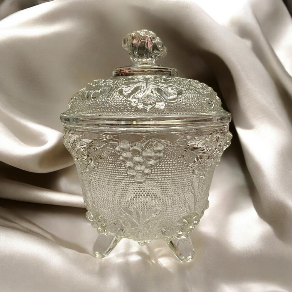 Jeanette Glass Elegant Glass Candy Jar with Lid